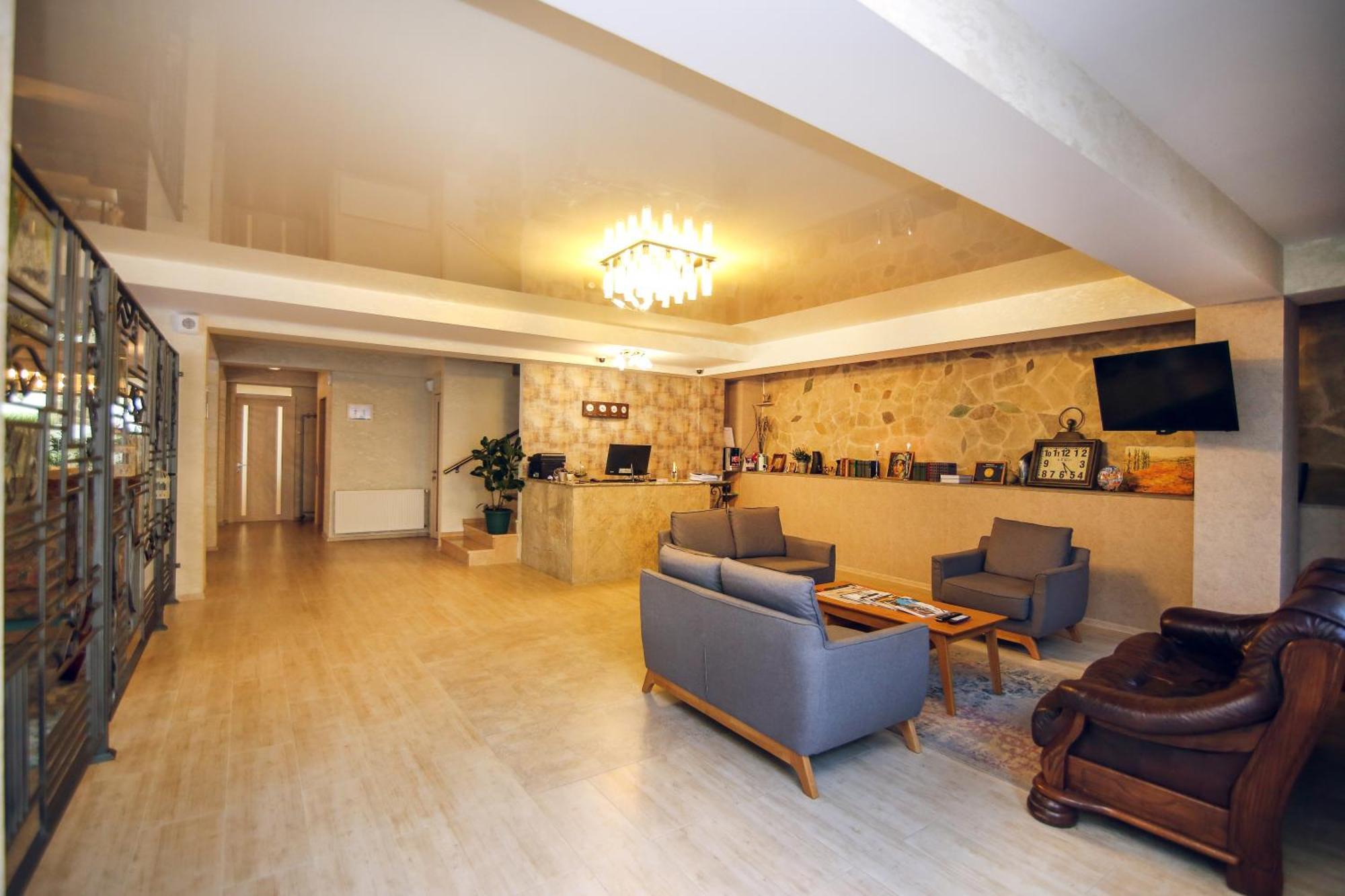 Kenari Hotel Tbilisi Exterior photo