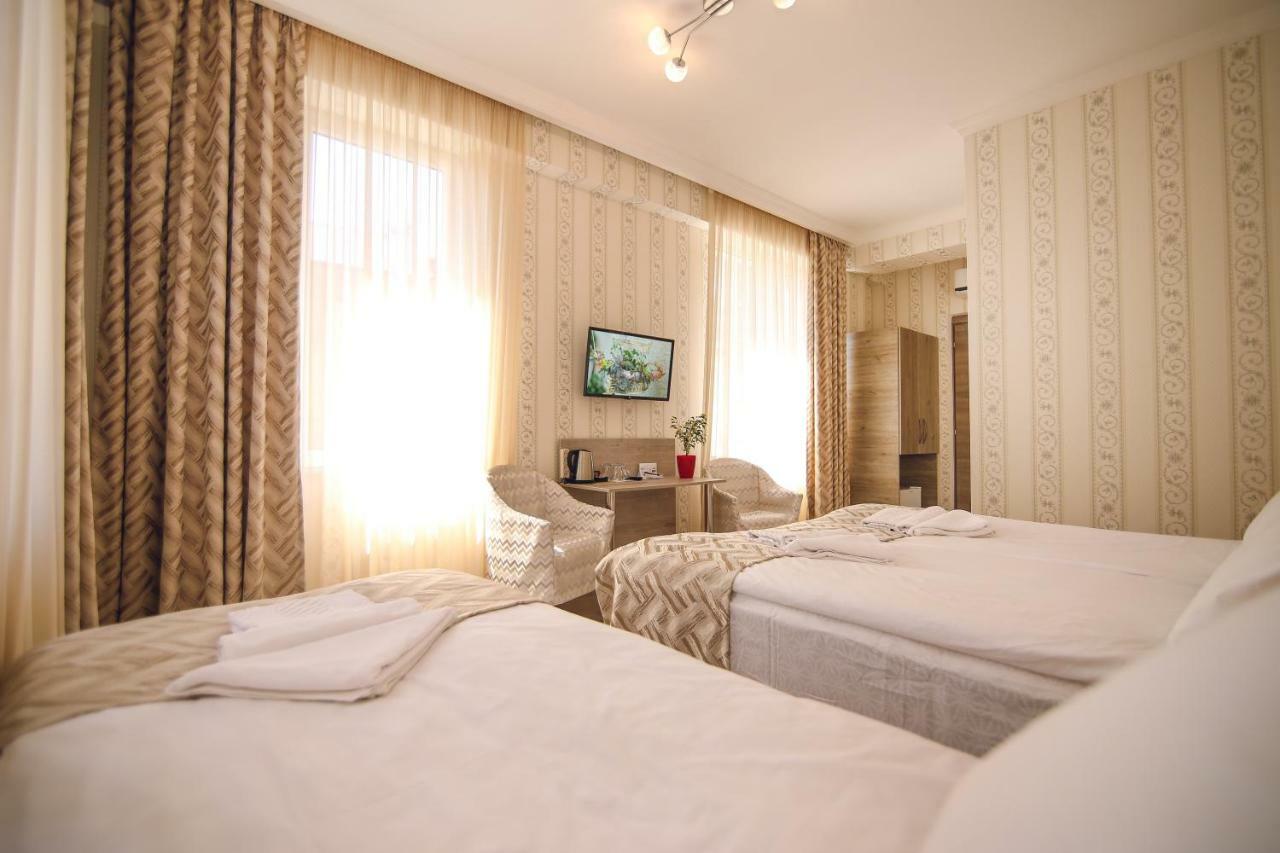 Kenari Hotel Tbilisi Exterior photo