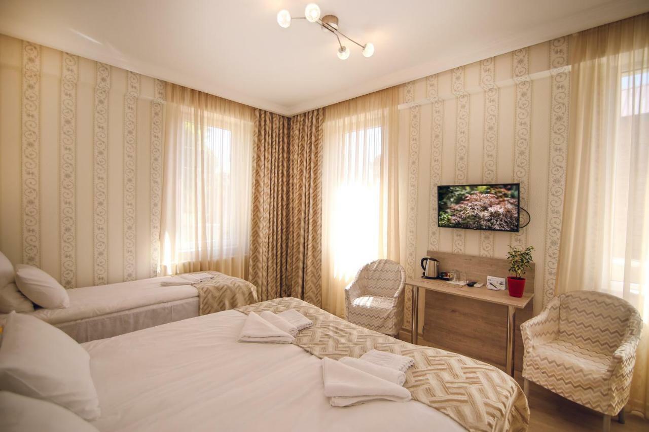 Kenari Hotel Tbilisi Exterior photo